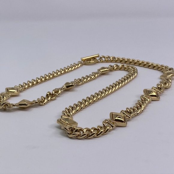 Authentic Givenchy Single/Double Wrap Necklace - Picture 5 of 6